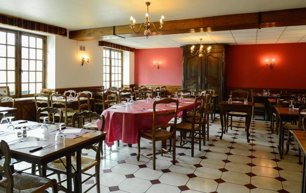 博斯特洛基撕酒店 萨尔特河畔勒梅勒 外观 照片